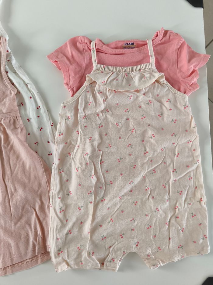 Lot de robes - photo numéro 4