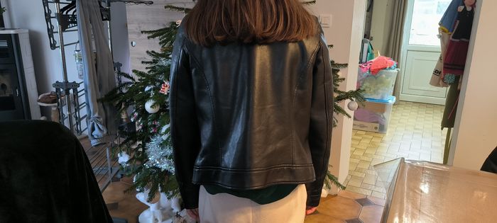 Veste simili cuir - photo numéro 3