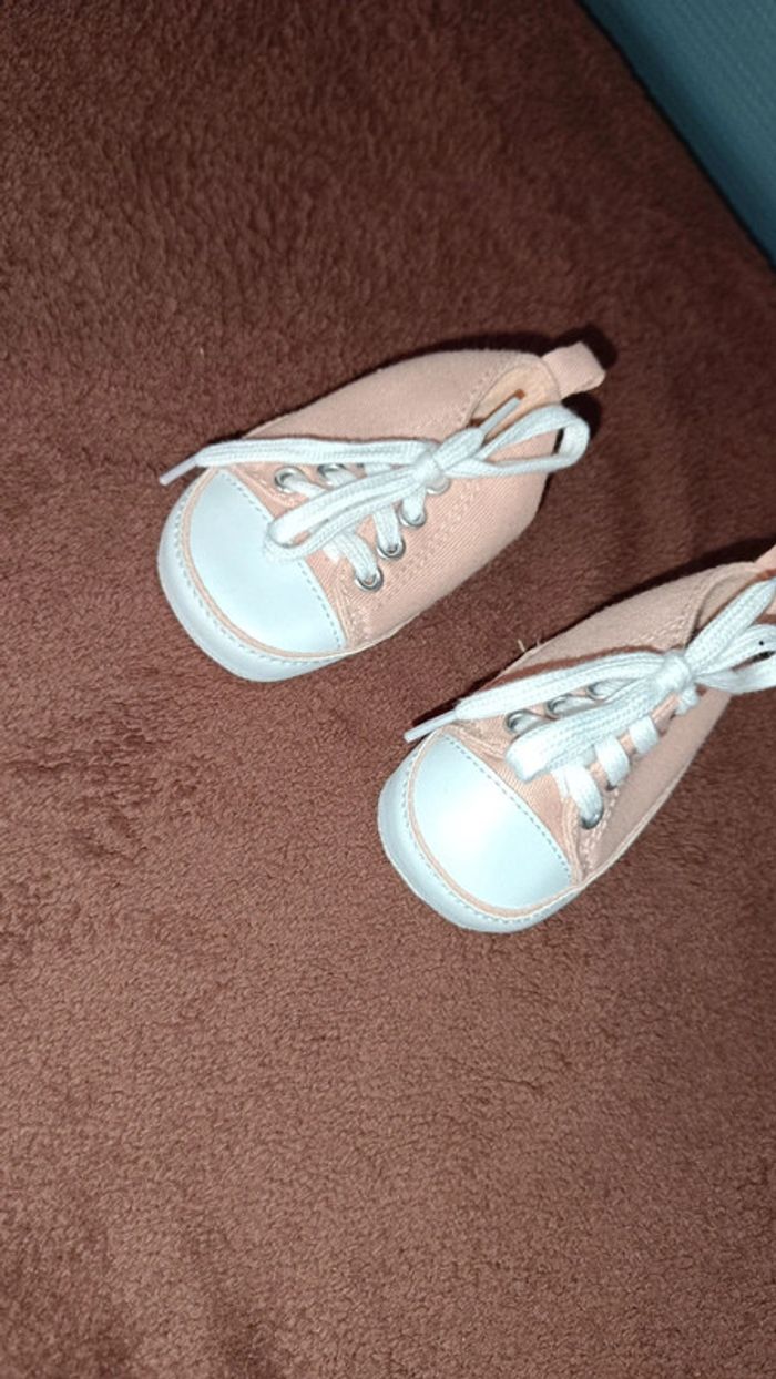 Baskets souples blanche et rose - photo numéro 3