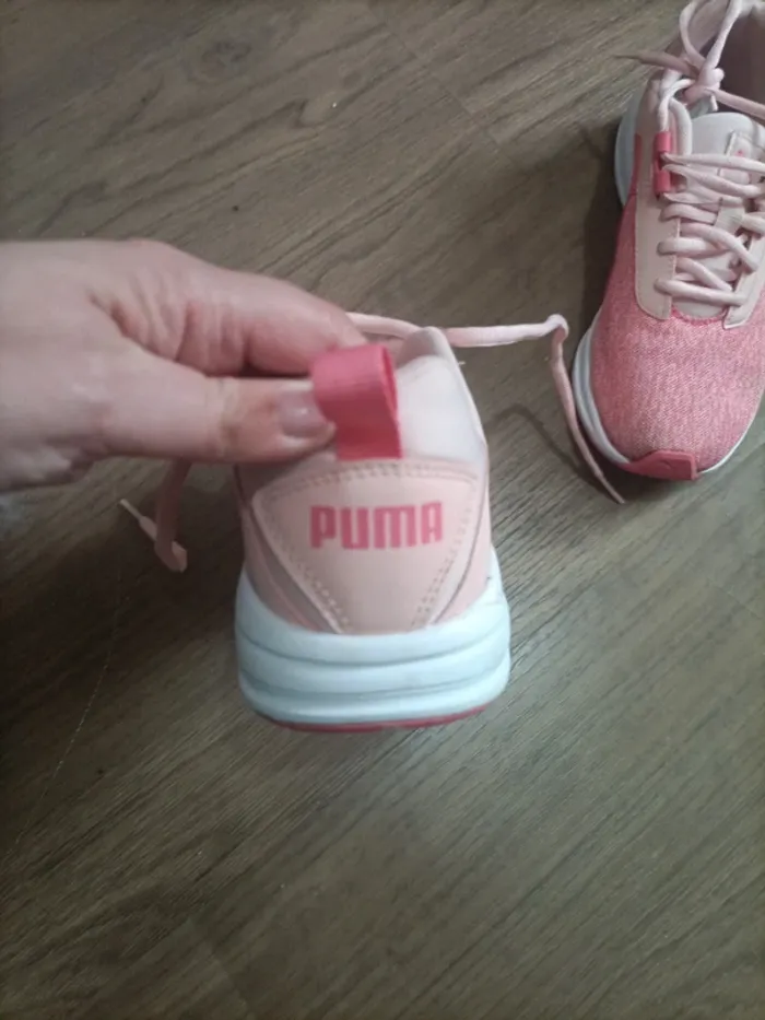 Jolies baskets fille Puma 36 - photo numéro 5