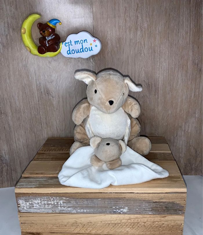 NAD09 doudou kangourou 🦘 nature et découvertes