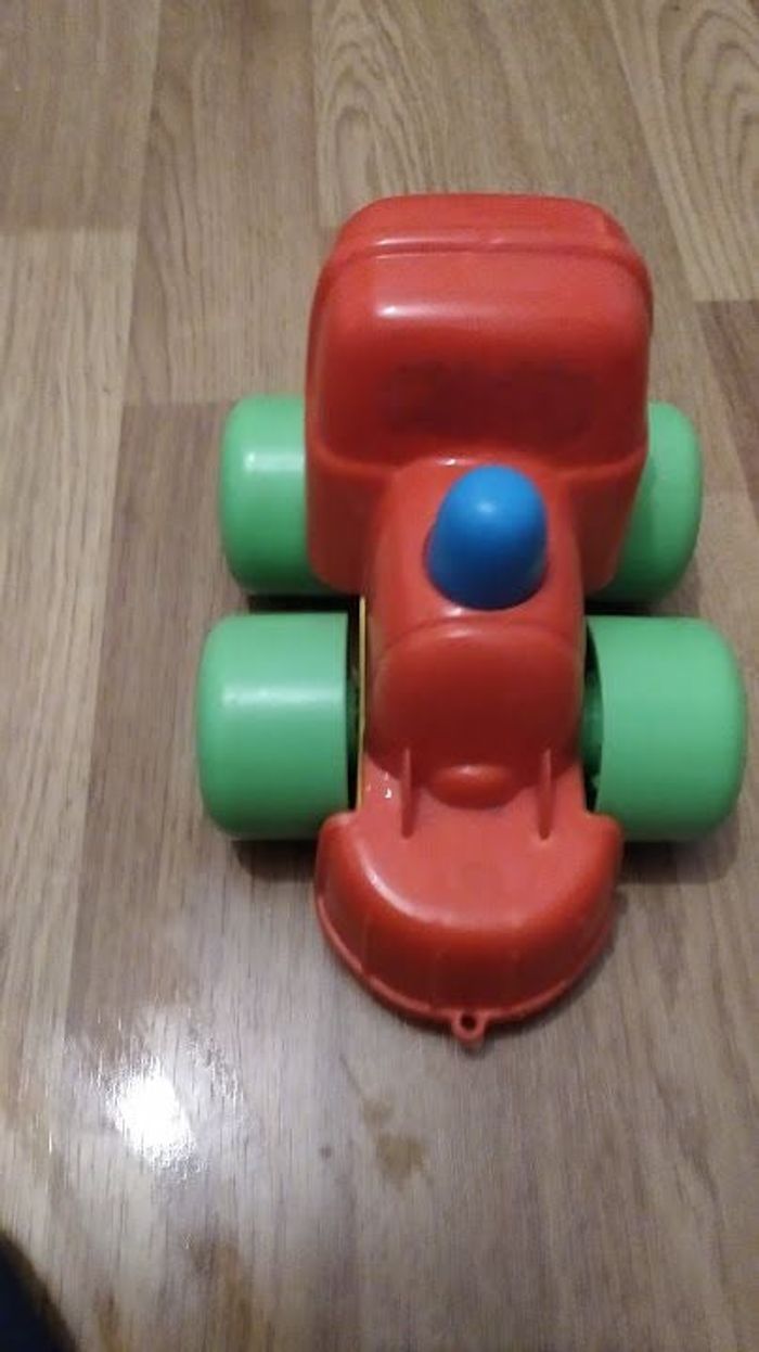 tracteur jouet