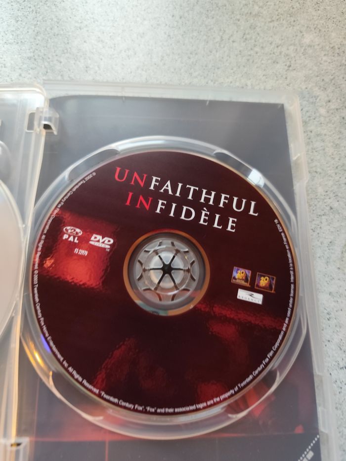 DVD infidèle - photo numéro 4