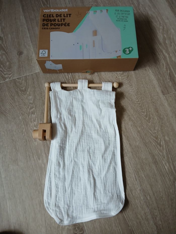Jouet ciel de lit de poupon neuf en bois - photo numéro 3