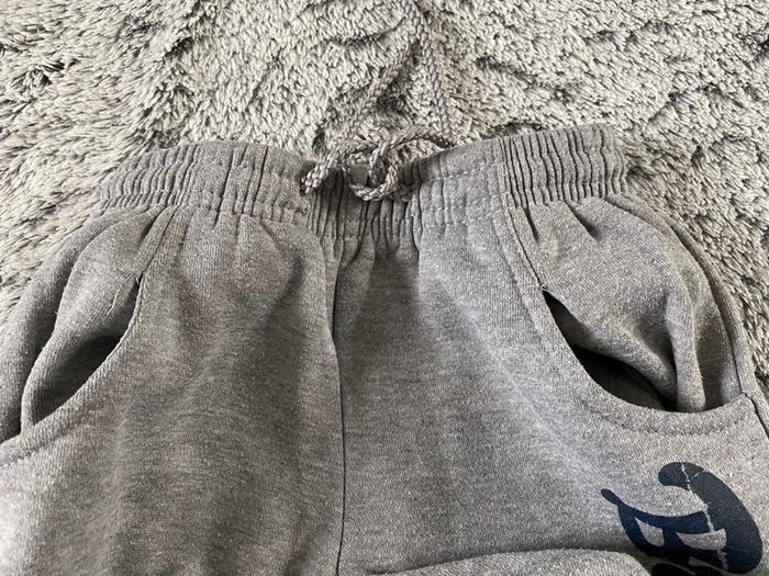 Pantalon de survêtement gris - 4 ans - photo numéro 5