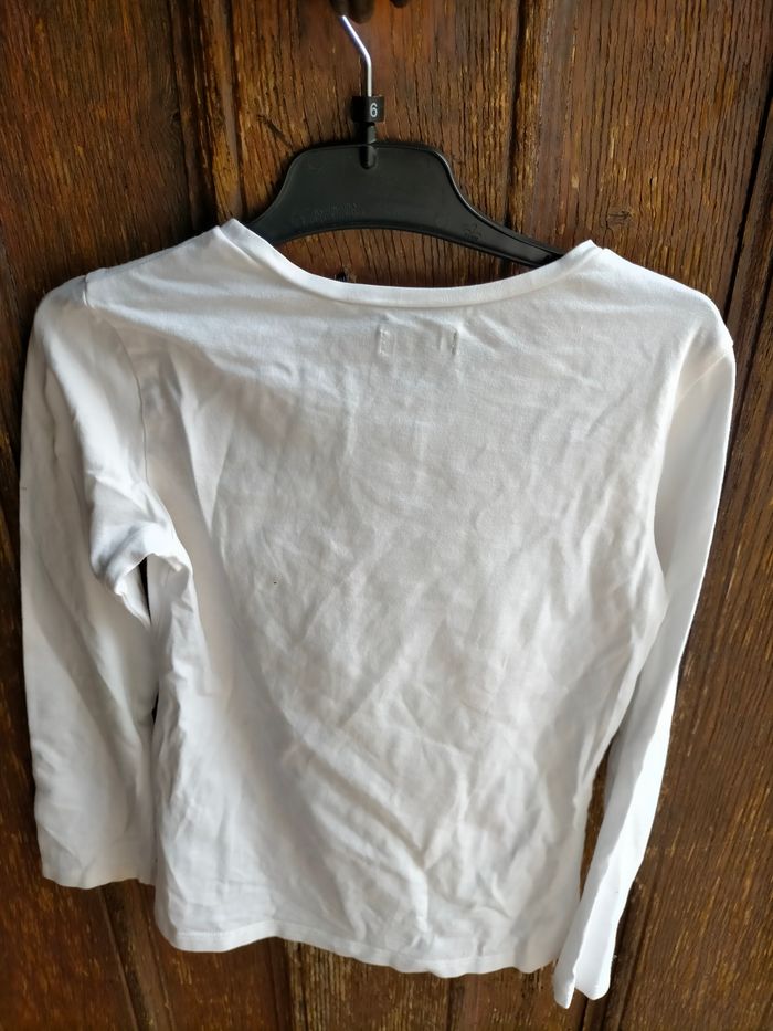 Ravissant tee shirt IKKs 6 ans - photo numéro 3