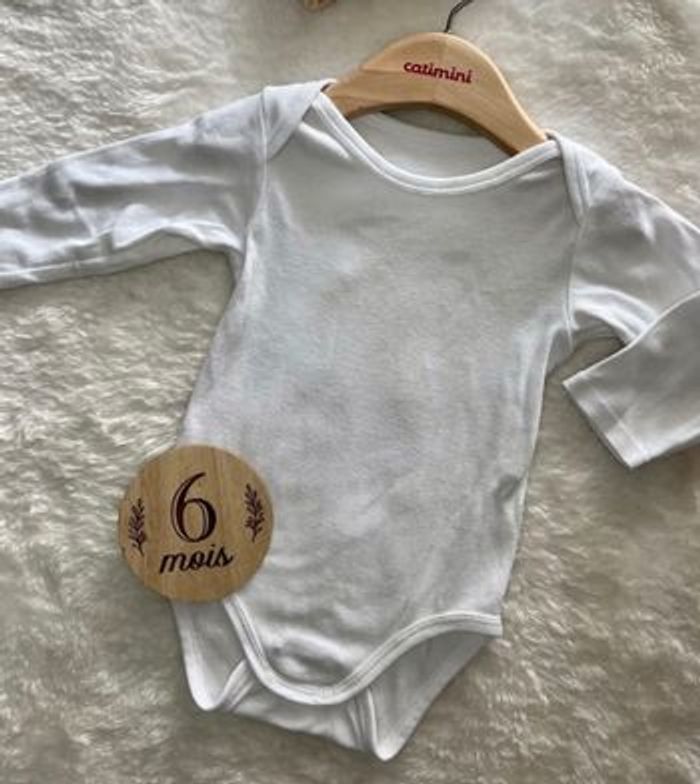 Lot de bodies - photo numéro 4