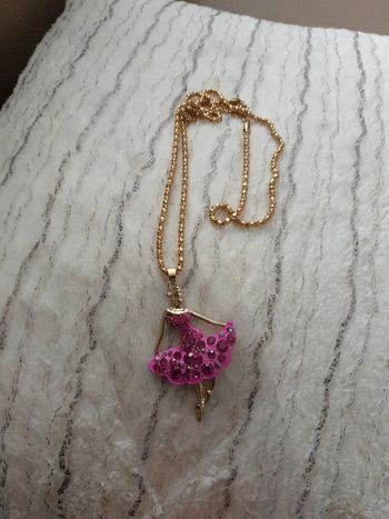 Collier ballerine neuf