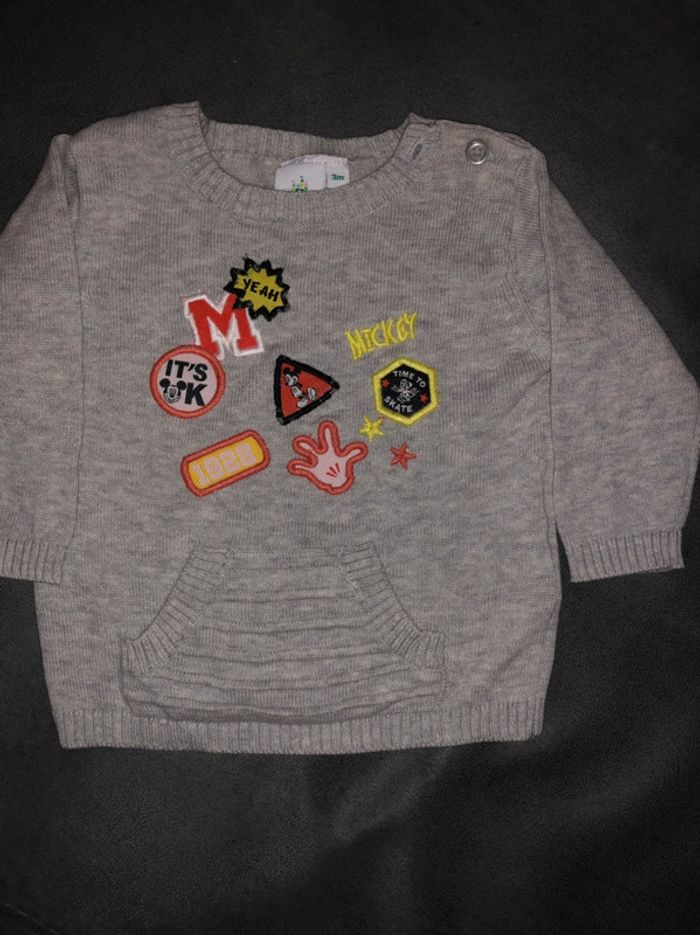 Pull neuf Mickey