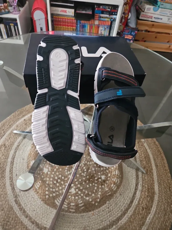 Chaussures d'été  garçon 35 - photo numéro 6