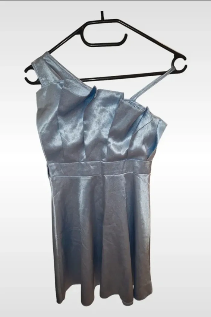 Robe.