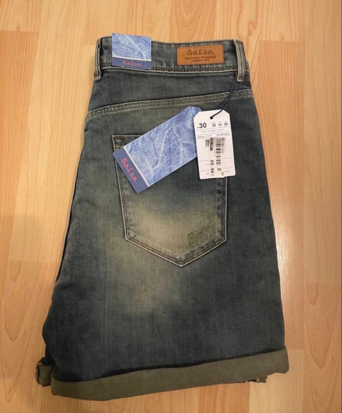 Short salsa neuf - photo numéro 3