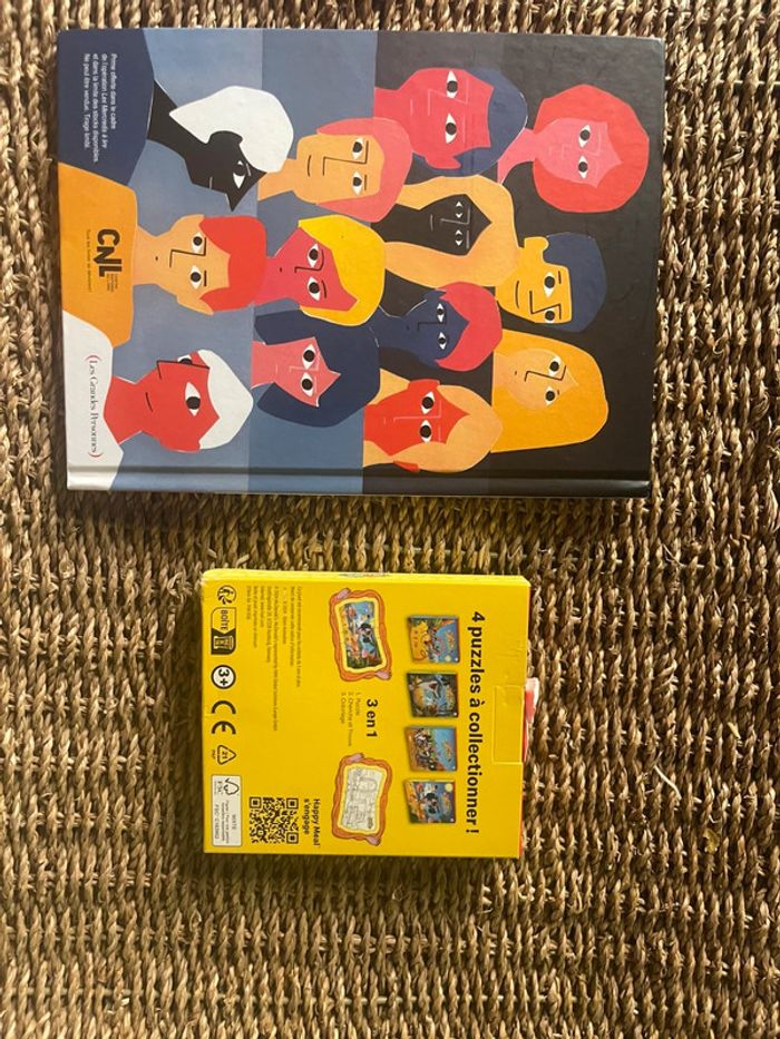 Livre + jeu Happy meal - photo numéro 2