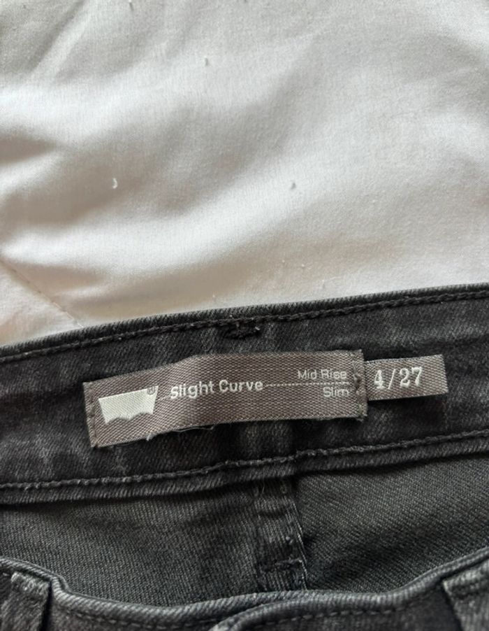 Jean Levi’s slight curve mid rise taille basse gris anthracite noir droit straight taille M/38 - photo numéro 6