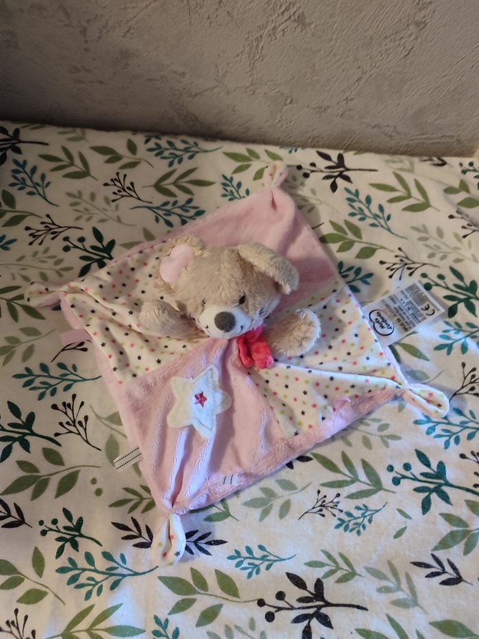 Doudou ours rose mots d'enfants