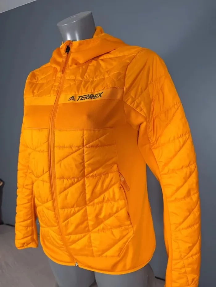 Veste Adidas Terrex isolante à capuche jaune – Taille S (588) - photo numéro 5