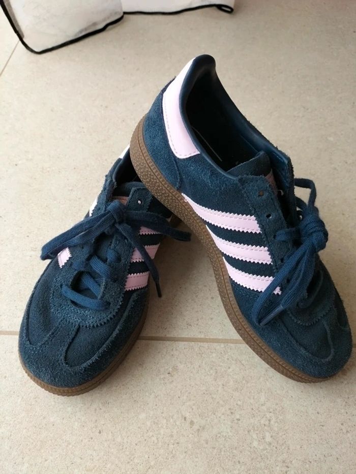 Baskets Adidas Spezial marine 40