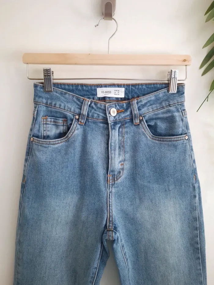 Jean's Vs Miss / Taille 36 - photo numéro 4