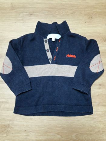 Polo pour garçon de 18 mois, tartine et chocolat en très bon état.