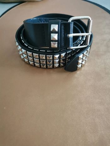 Ceinture de style punk années 80 noire