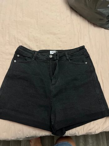Short jeans noir