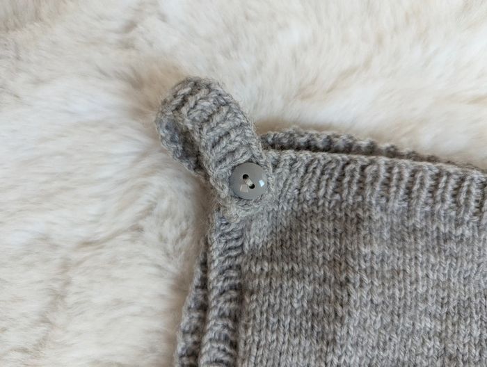 Béguin en laine gris - photo numéro 3