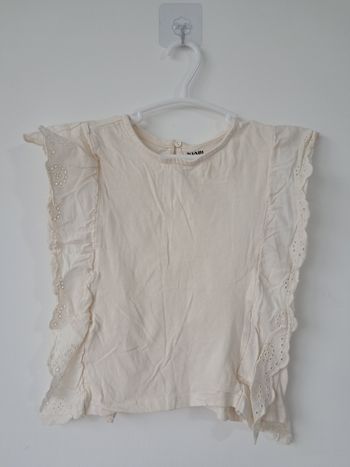 Tee shirt avec broderies neuf beige 5 ans