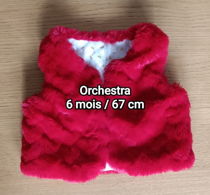 Gilet sans manches Orchestra en fausse fourrure rouge 6 mois 67 cm fille