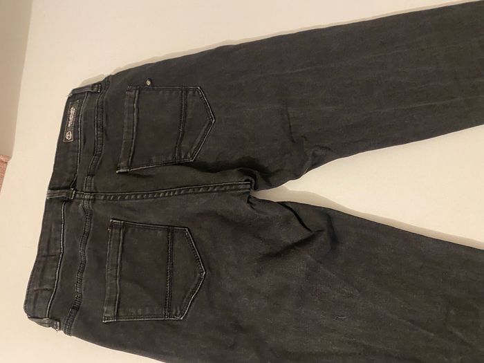 Jeans noir - photo numéro 4