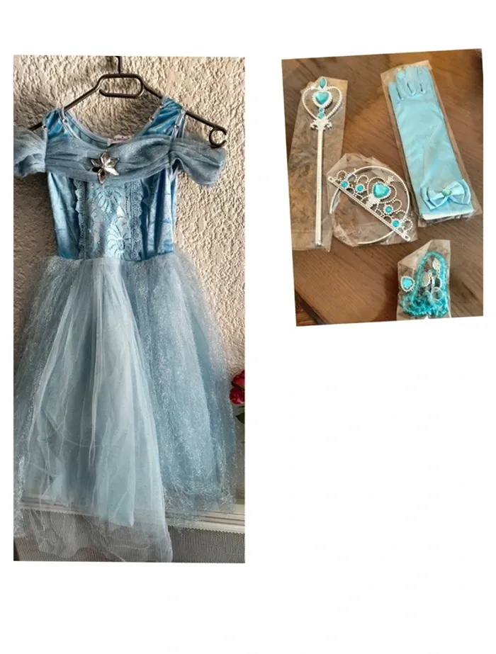 Robe majestueuse bleu avec accessoires neuve 130 cm