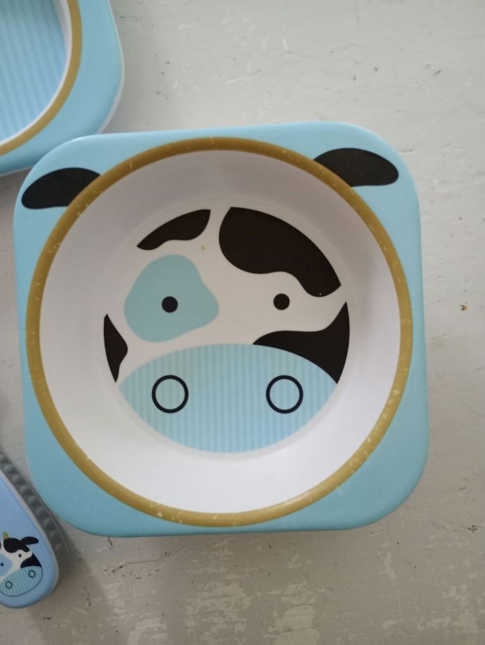 Assiette bébé repas vache - photo numéro 2