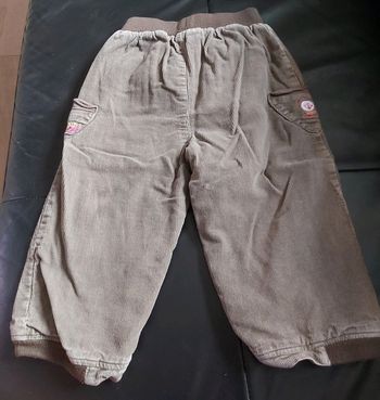 Pantalon velour fille 24 mois en très bon état (78)