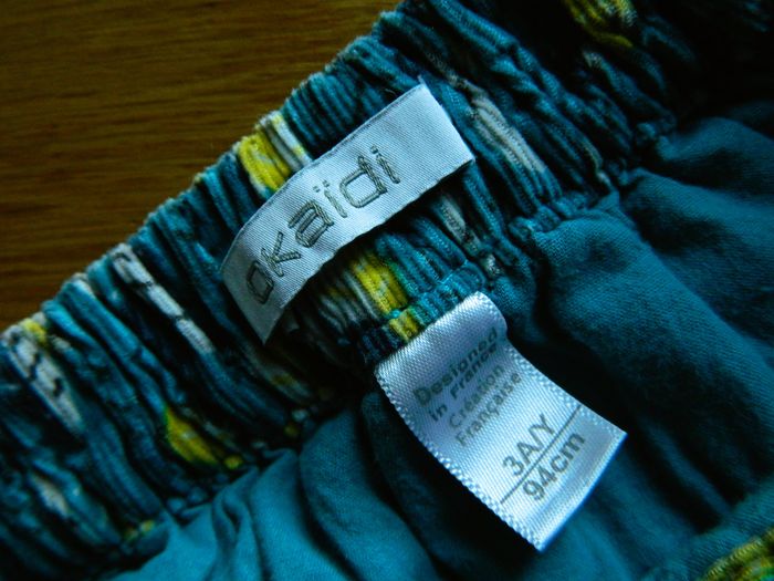 Jupe en velours "Okaidi" T 3 ans - photo numéro 4