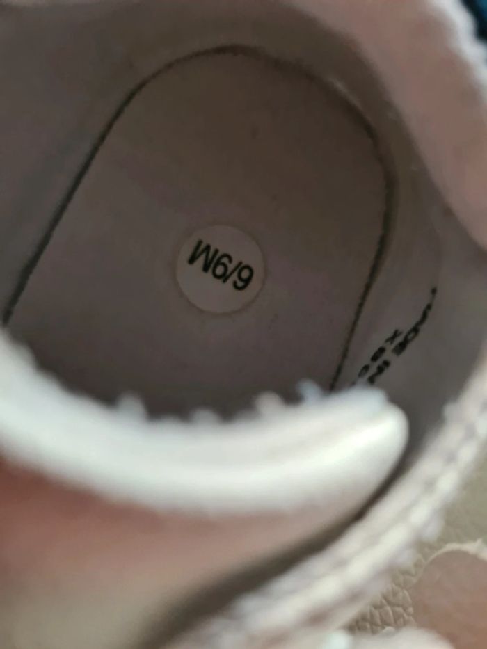 Lot de chaussures bébé - photo numéro 3