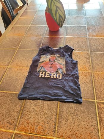 Débardeur spiderman