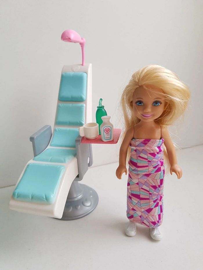 Cabinet du dentiste Barbie et fauteuil interactif - photo numéro 6