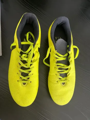 Crampons  marque Adidas