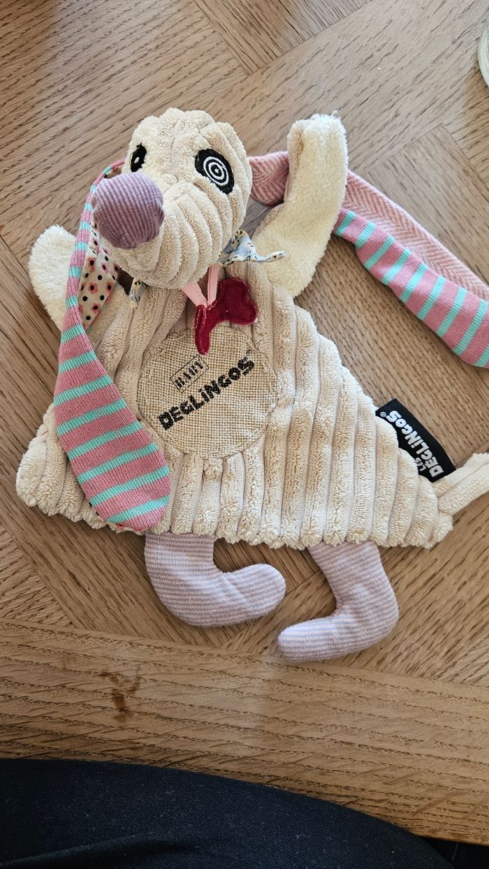 Doudou chien deglingos