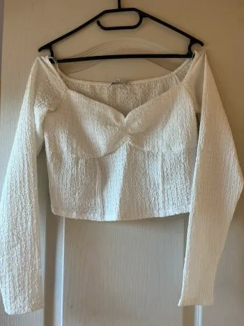 top blanc manche longue bershka