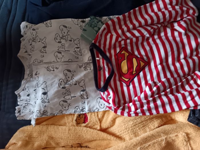 Lot vêtement garçon 4 ans - photo numéro 3