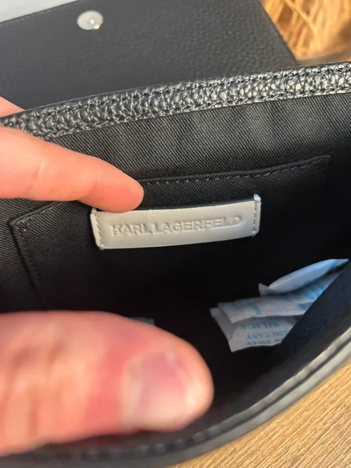 Sac bandoulière Karl Lagerfeld noir et crème neuf - photo numéro 5