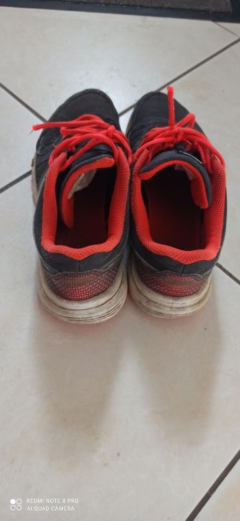 Baskets kalenji p 37