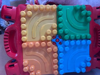 Mega blocks table pliable 