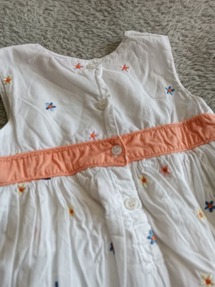 Robe fleuri - photo numéro 3