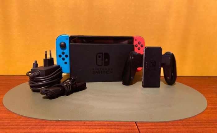 Console Nintendo Switch oled - photo numéro 8