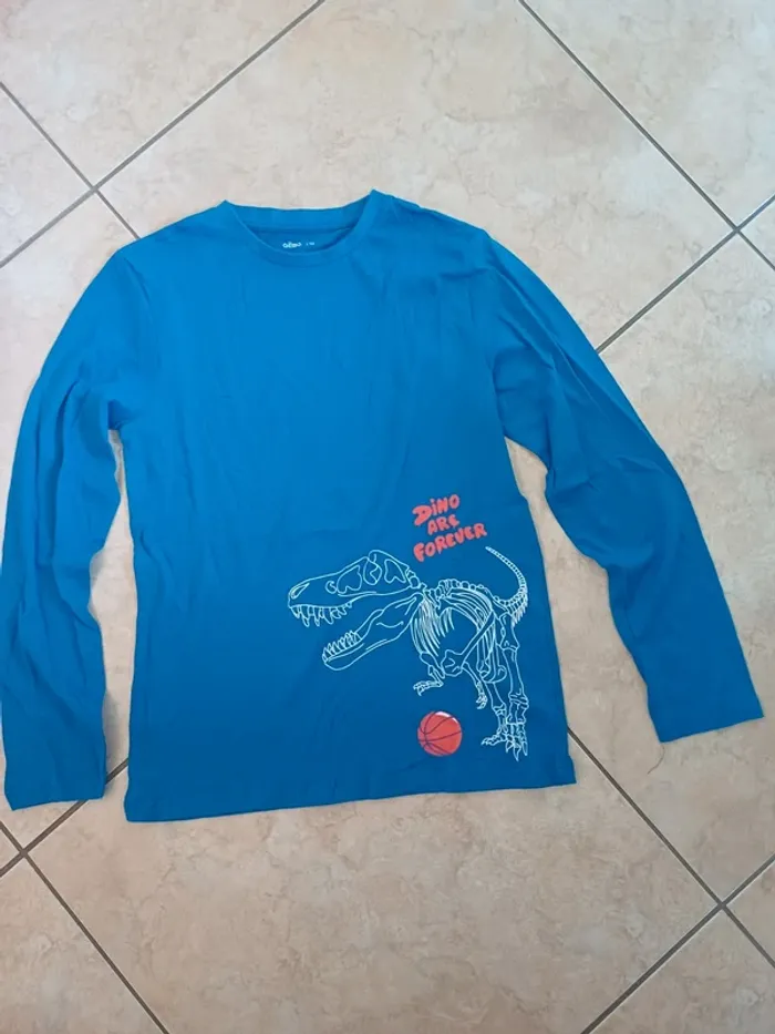Pull fin dino basket