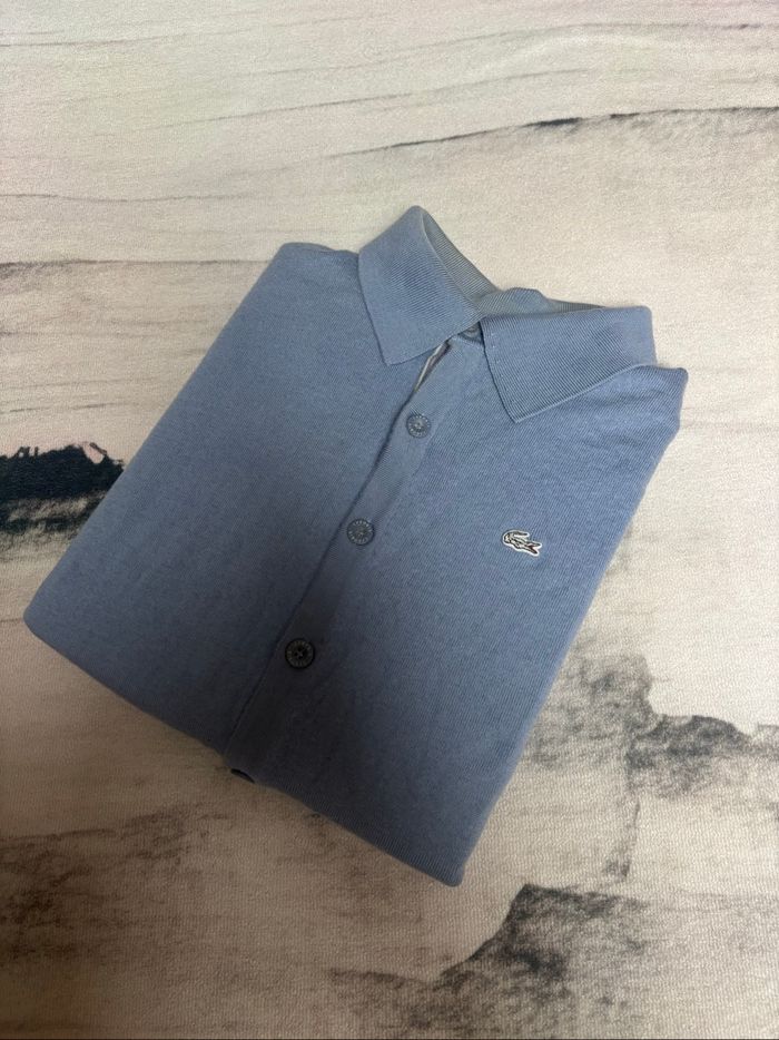 cardigan/veste Lacoste vintage couleur bleu clair taille S
