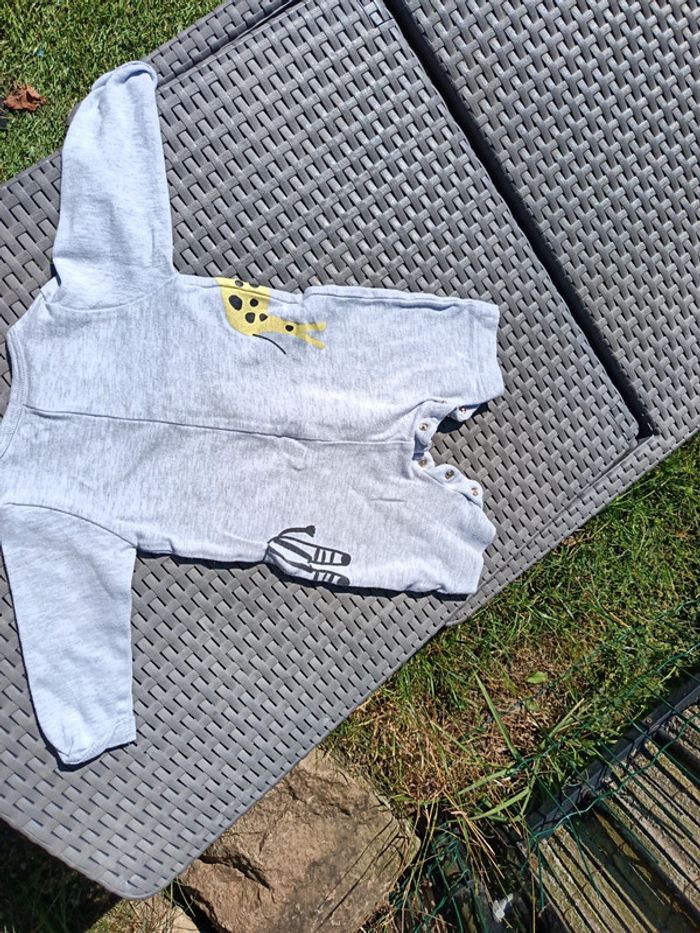 Combinaison pyjama grenouillère sans pieds - photo numéro 9