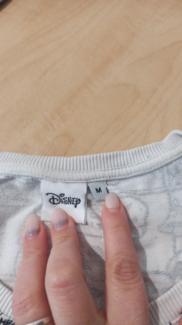Sweat Mickey taille M - photo numéro 2
