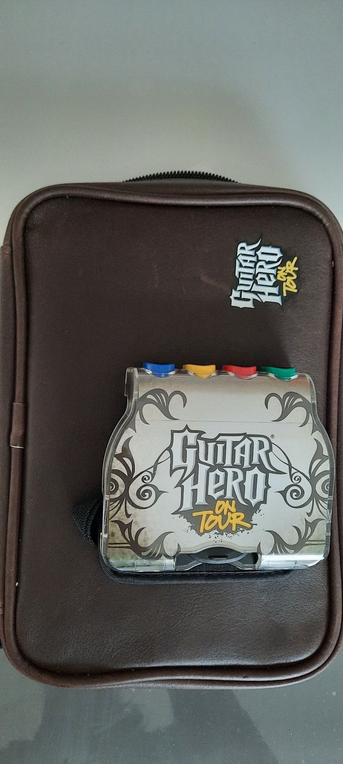 Jeux guitarhero DS - photo numéro 7